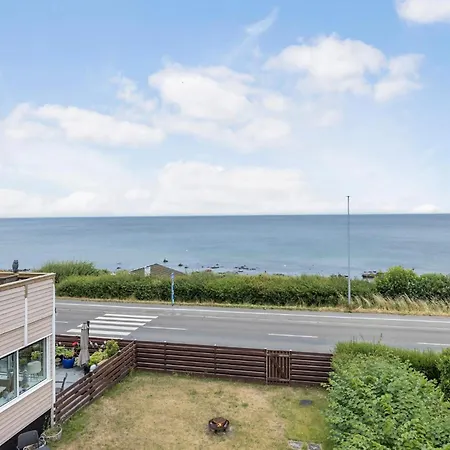 3 Bedroom Beautiful In *