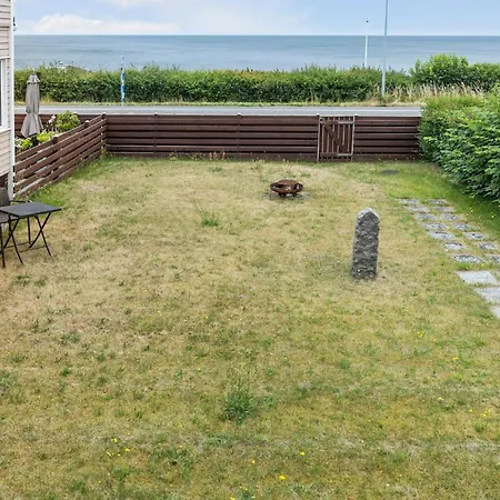 3 Bedroom Beautiful In *